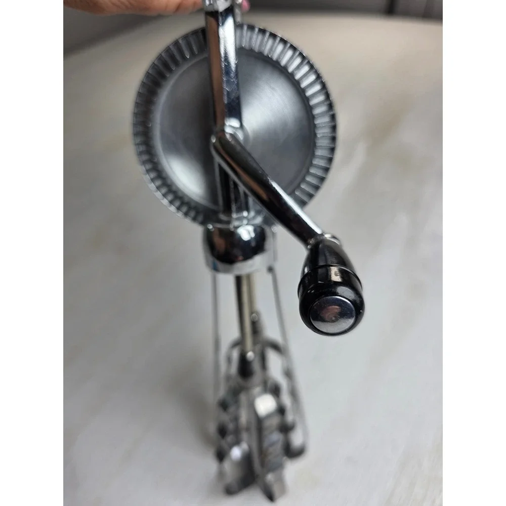 Vintage EKCO Flint Best Hand Crank Egg Beater Stainless Chrome Black Handle 12in